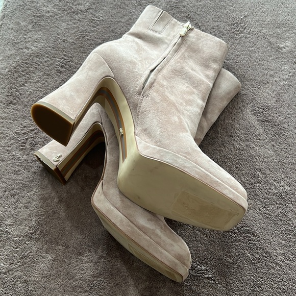 Sam Edelman Jaye Booties - Picture 8 of 8